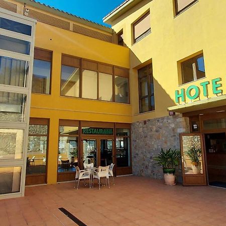 Hotel Font Del Pla La Jonquera Ngoại thất bức ảnh