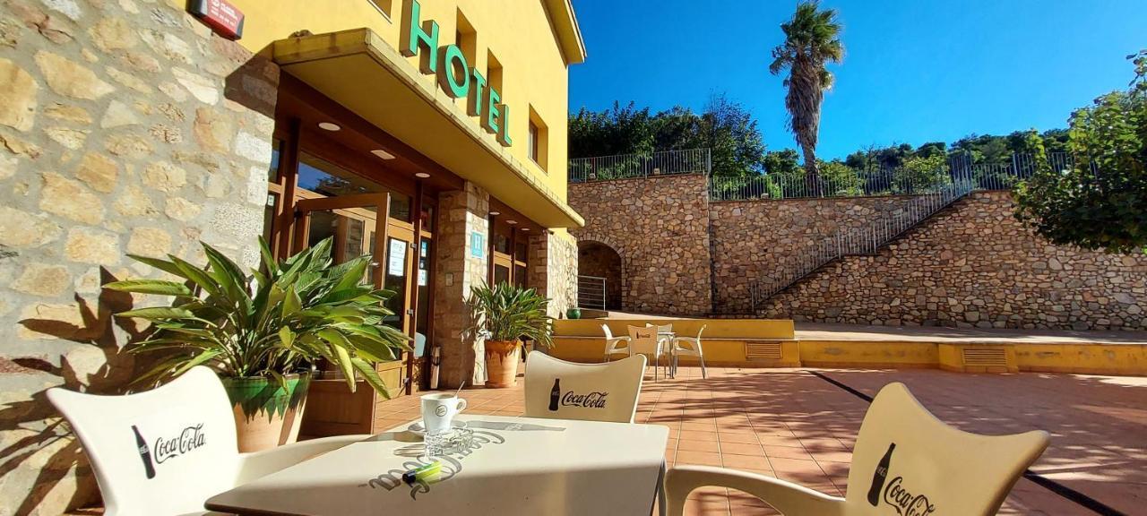 Hotel Font Del Pla La Jonquera Ngoại thất bức ảnh