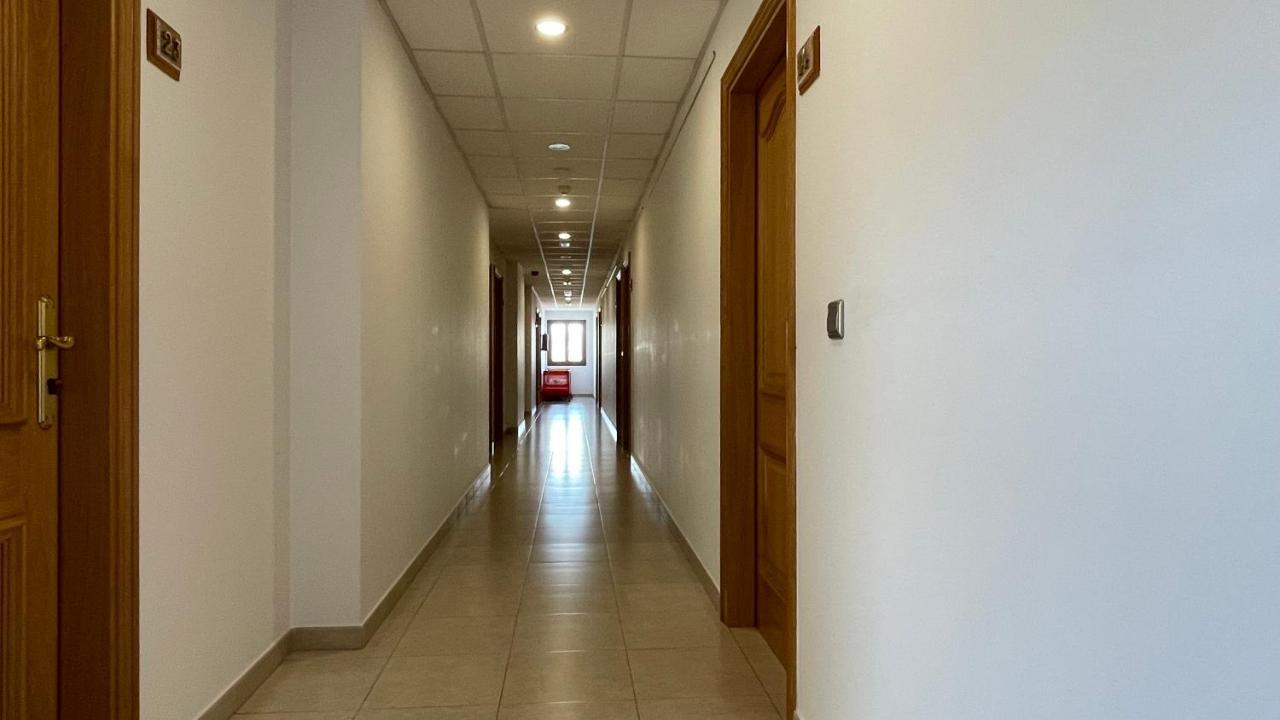 Hotel Font Del Pla La Jonquera Ngoại thất bức ảnh