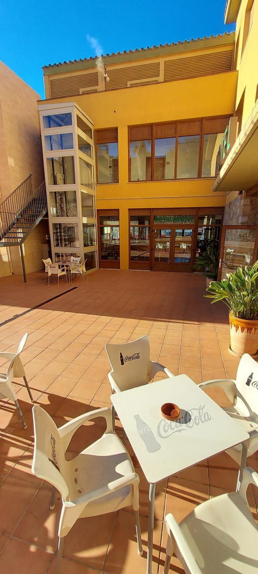 Hotel Font Del Pla La Jonquera Ngoại thất bức ảnh